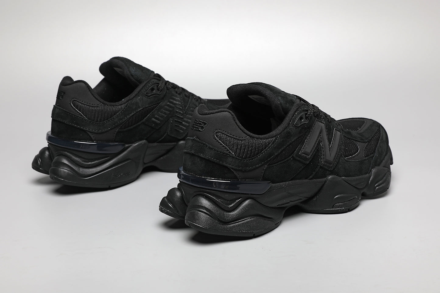 New Balance 9060 Black